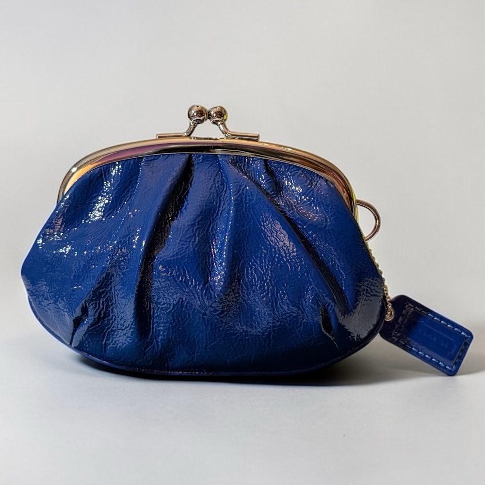 Vintage Coach Navy/Royal Blue Patent Leather Kisslock Coin Purse